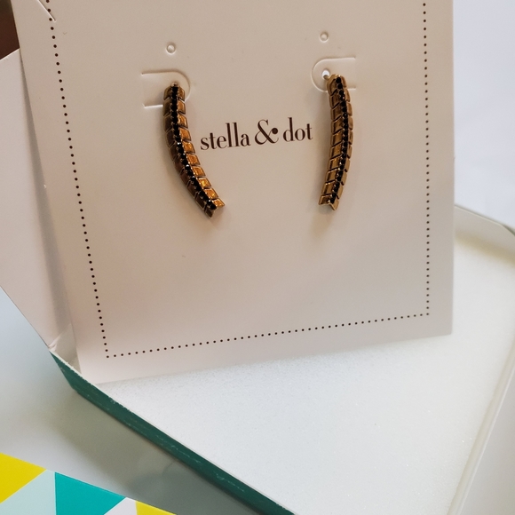 NIB Stella & Dot ear climbers - Picture 5 of 5